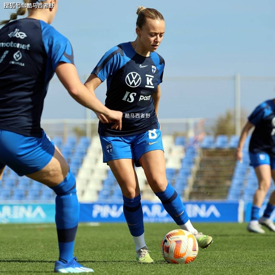 菲律宾女足夺得国际友谊赛冠军头衔