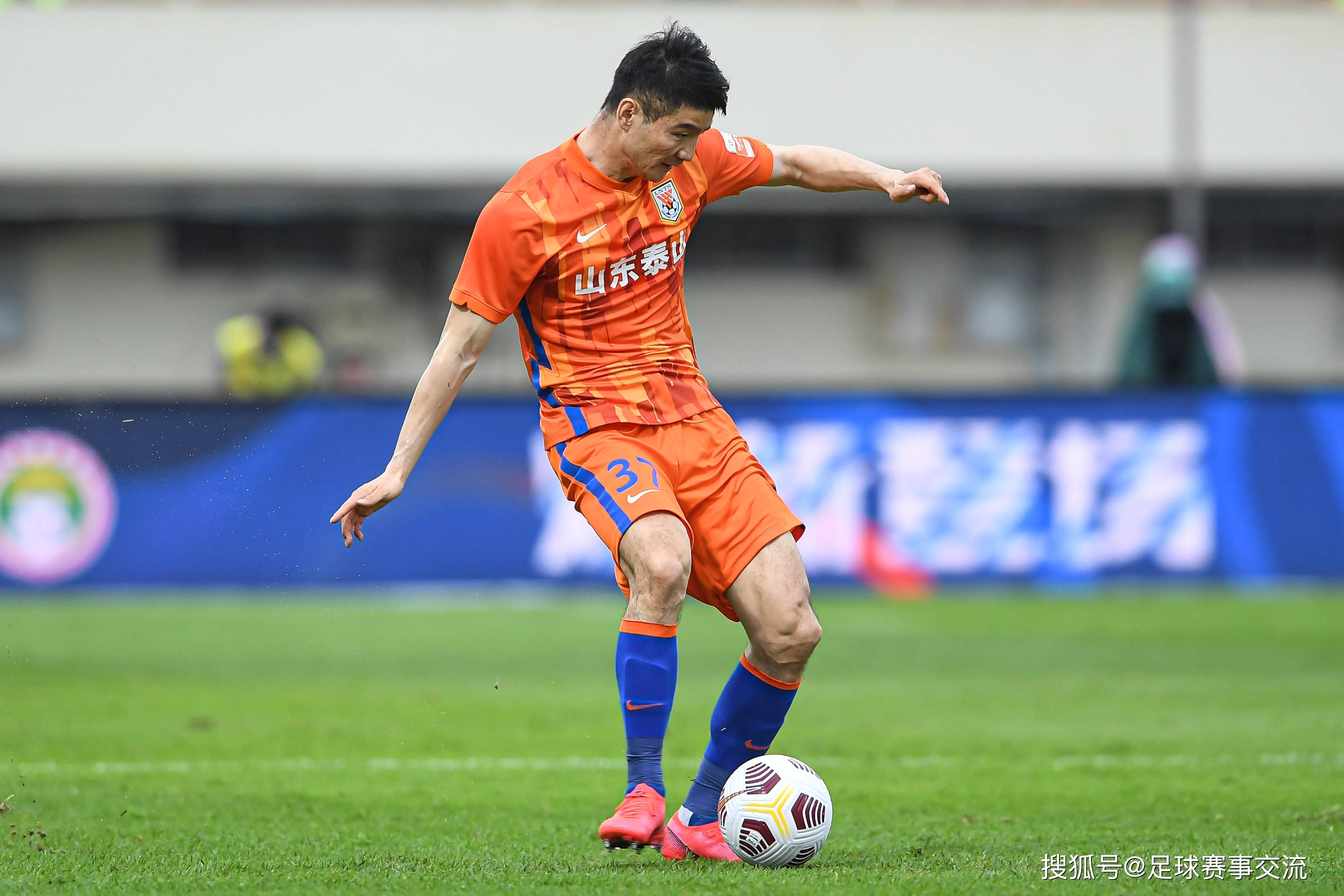 关于神户胜利船客场逼平悉尼FC，保持出线希望的信息
