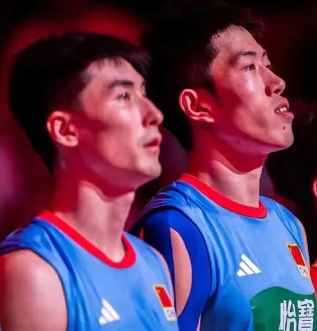 摩洛哥男排士气高昂，力克对手夺冠