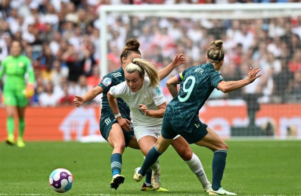 墨西哥女足喜获胜利，晋级世界杯八强