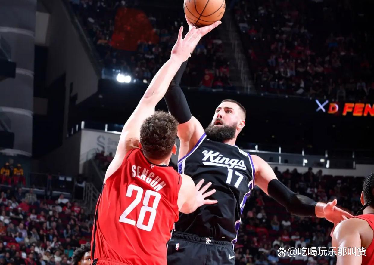 篮网队横扫76人队，逆袭晋级总决赛