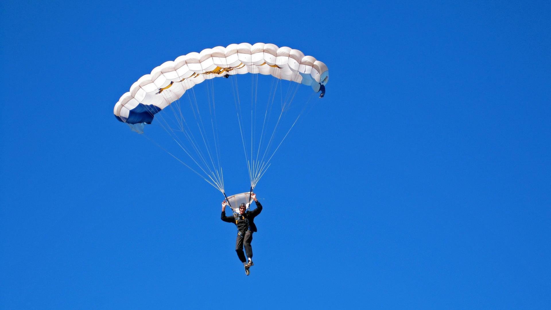 武切维奇35+20肆虐禁区,深圳队防线遭遇降维打击