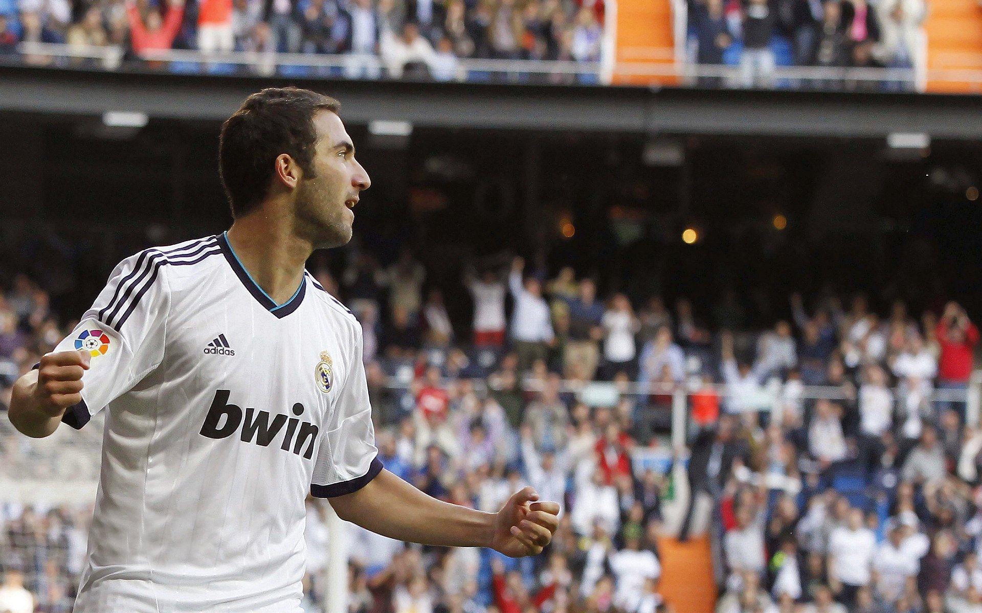 开云体育在线-钢铁长城与无冕之王，当孔德在尼斯对阵乌克兰的硝烟中定义另一种胜利